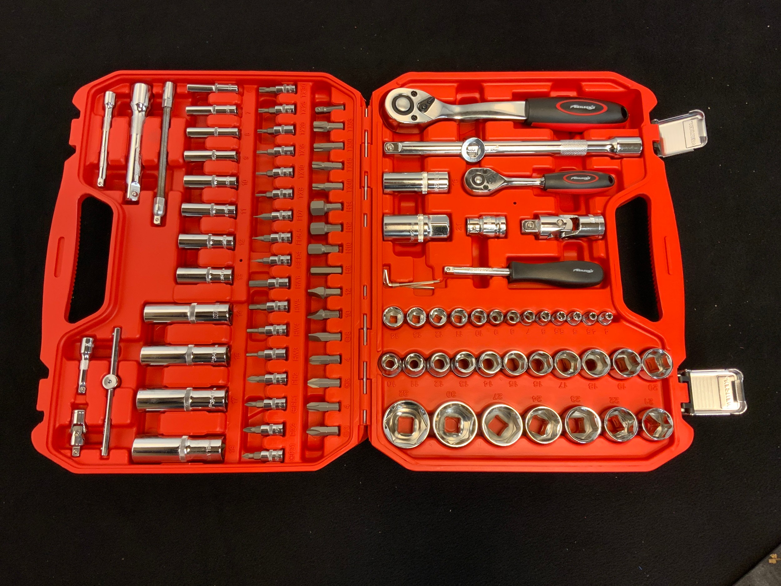 NEW NEILSON SOCKET SET - 94 PC - 1/4-1/2 INCH DRIVE & ACCESORIES CT0697