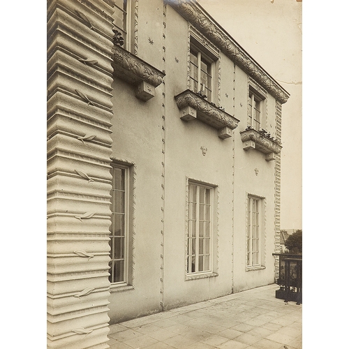 33 - UNKNOWN PHOTOGRAPHERFacade detail of the Sigmund Berl house, Freudenthalsilver gelatin deduction/car... 