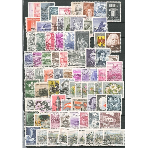 202 - Austria; 1959-76 used colln. on three stockleaves. S.t.c.£280. (c.300 different)