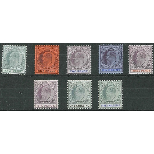 382 - Lagos; 1904-6 short set to 1/- m.m./l.m.m., plus 5/- u.m. SG 54-60, 62, cat.£81.