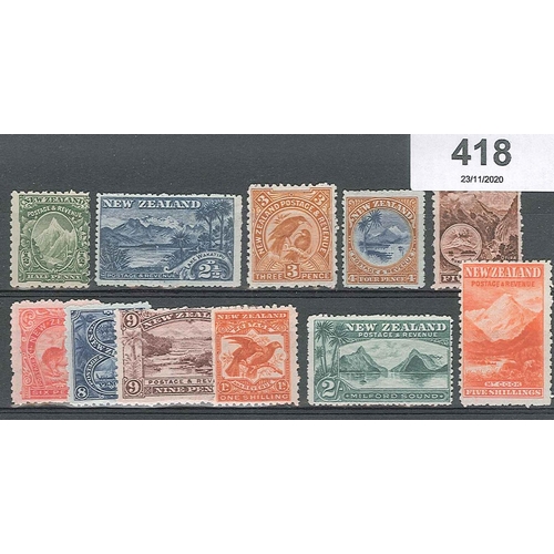 418 - New Zealand; 1902-09 Pictorials mint set ½d to 5/- in mixed perfs (the majority perf.11), mixed l.m.... 