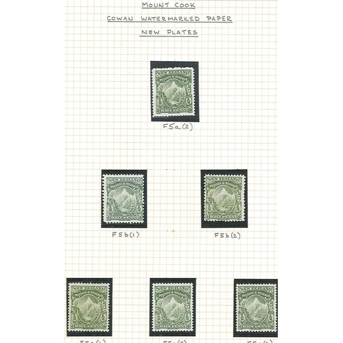 416 - New Zealand; 1900-8 small specialised collection of the ½d green Mount Cook stamps on five pages, al... 