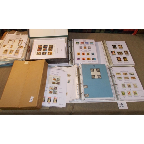 38 - Collections and Mixed Lots; Tub with binders of album pages in polypockets – 1 binder of Switzerland... 