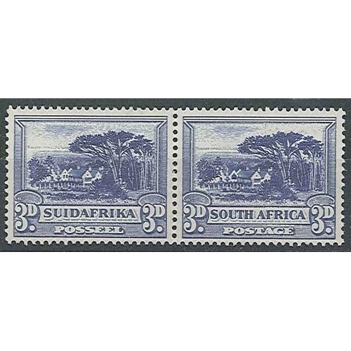 291 - South Africa; 1930-44 3d blue u.m. pair with 