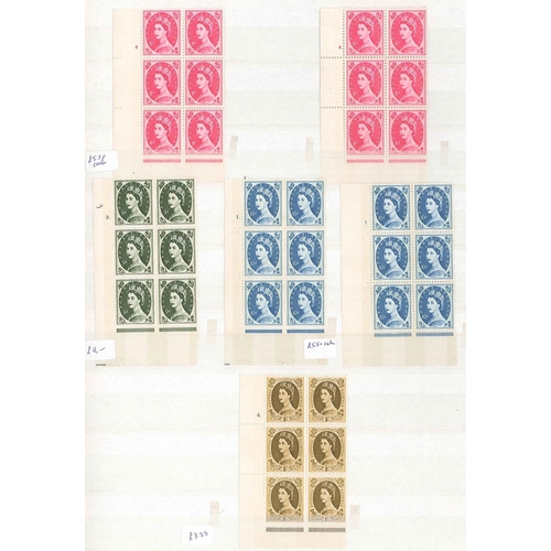 335 - UK; 1960-67 Wilding phosphor issue selection of values 1d to 1/- all in u.m. cylinder blocks of six,... 