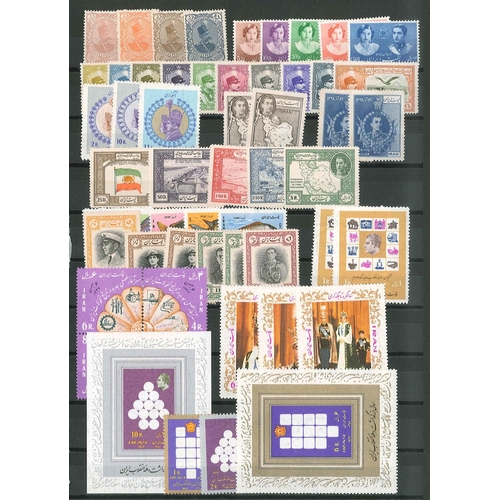 451 - Iran; 1897-1973 m.m. seln. on stockleaf inc. 1949 War Effort set (5) m.m., 1950 Birthday 5r l.m.m., ... 