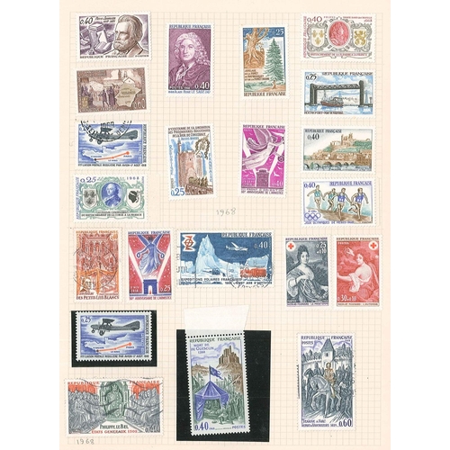 179 - France; 1960-86 mint (u.m. and l.m.m., a few stuck) and used colln. in two binders. (c.1,150)