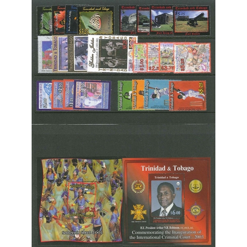 348 - Trinidad and Tobago; 2000-04 (and a few earlier) u.m. colln. on stockcards of stamps and m.s., s.t.c... 