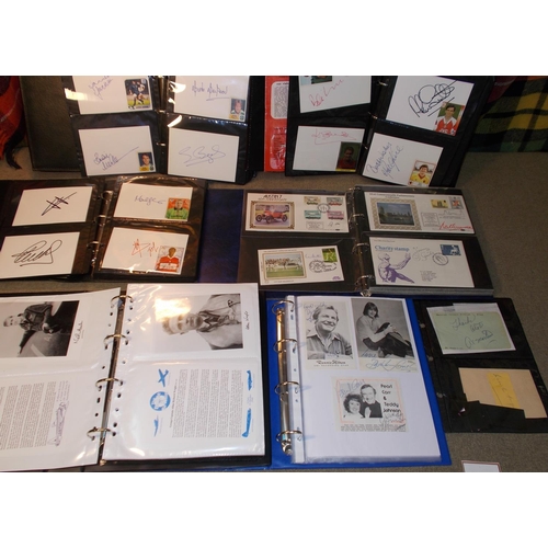 111 - Autographs; extensive mixed collections in albums/folders with signed philatelic covers (inc. Spike ... 