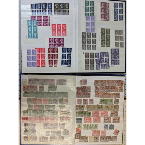 517 - UK Mixed Lot; two stockbooks of mint and used mix, often duplicated, some of the mint in blocks (100... 