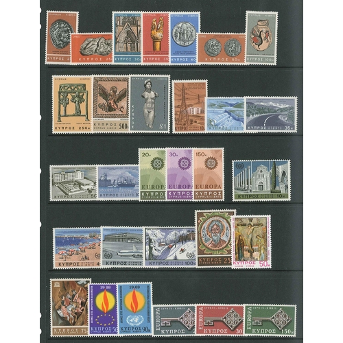 1277 - Cyprus; 1962-70 selection of u.m. sets on three stockleaves. Cat.£72.