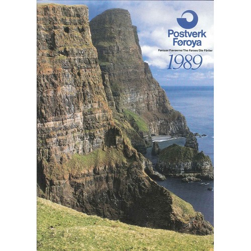 1352 - Faroe Islands; 1989 year pack with 15 u.m. stamps. [Stock photo]