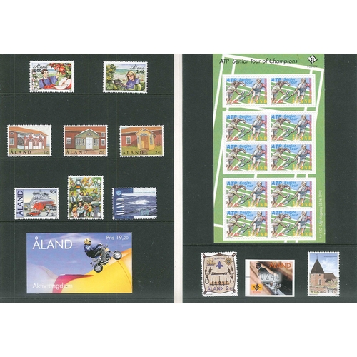 1295 - Ǻland Islands; 1998 year pack with 11 u.m. stamps, 1 m.s., 1 sheetlet.Face value FIM.74.10 (= c.&pou... 