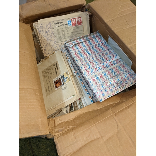 334 - U.S.S.R.; c.1985 medium carton filled with hundreds of commercial covers addressed to USA (to Presid... 