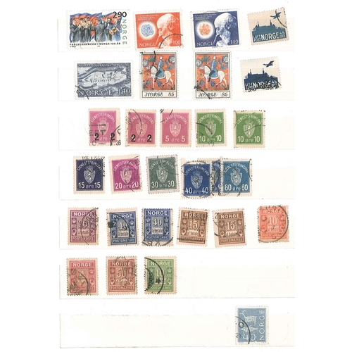 278 - Norway; 1856-1980s mix in stockbook, mixed condition (inc. some mint stuck), from 1867-68 4skill4 (1... 