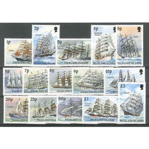 1563 - Falkland Islands; 1989 Ships original set (i.e. before £5 issued) u.m., SG 567-581 cat. c.&pou... 