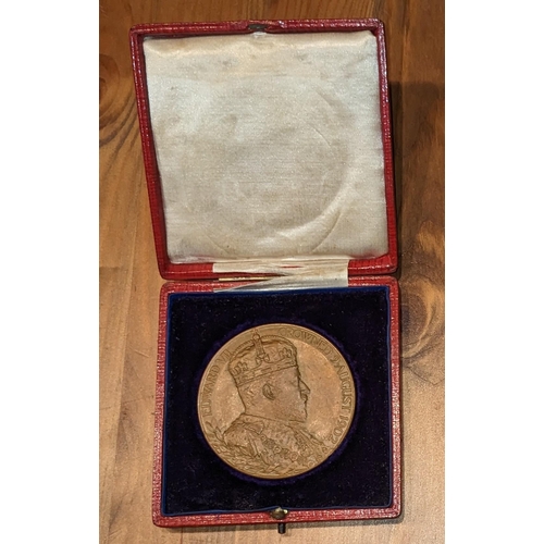 1193 - Medals; UK Official; 1902 Coronation 56mm bronze medal EF/unc. in original box.... 