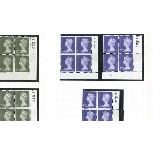 326 - UK; 1970-72 Machin high values in u.m. corner plate fourblocks - (no. of blocks) 10p (1), 20p (4), 5... 