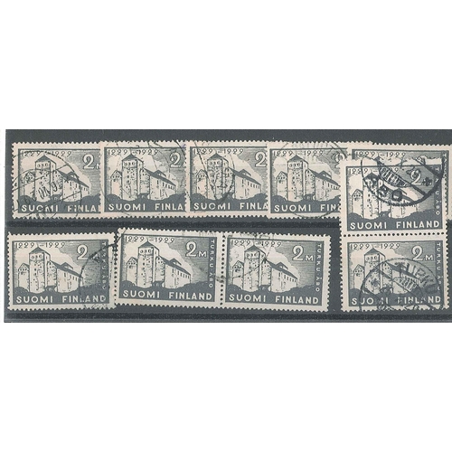 1526 - Finland; 1927 Independence 1½m, 2m, and 1929 Ǻbo 2m - ten of each f.u. SG 255A-6A cat.£... 