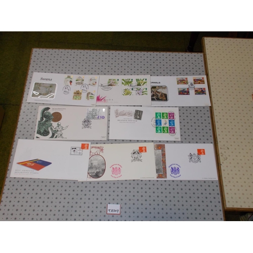 2695 - UK FDCs; 1993 eight different illus. covers with special cancels (Pilgrim/Bradbury/P.O. envelopes) i... 