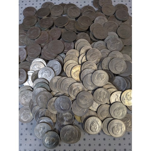 42 - Coins; UK Wholesale; 1965 Churchill crown - 248 loose coins.