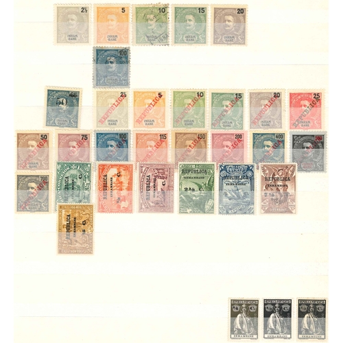 295 - Portuguese Colonies; attractive collection in stockbook (25 sides with stamps) of Moçambique ... 