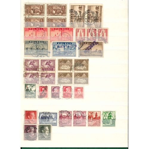 279 - Poland; 1918-c.1950s useful collection in stockbook and other loose stockleaves (total c.44 sides), ... 