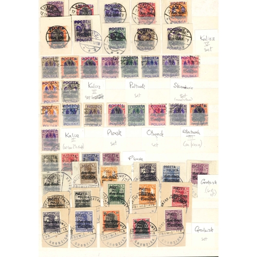 279 - Poland; 1918-c.1950s useful collection in stockbook and other loose stockleaves (total c.44 sides), ... 