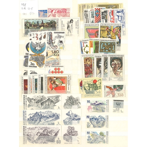 70 - Czechoslovakia; 1968-72, plus a few 1973-78, on stockleaves, nearly all-different u.m. sets, cat. c.... 