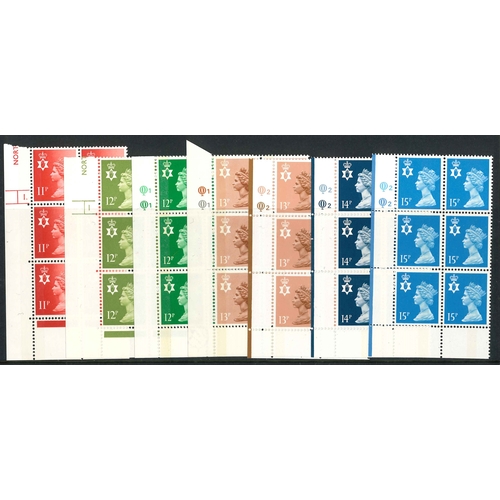 UK Country Stamps; Northern Ireland; decimal Machin seln. of 26