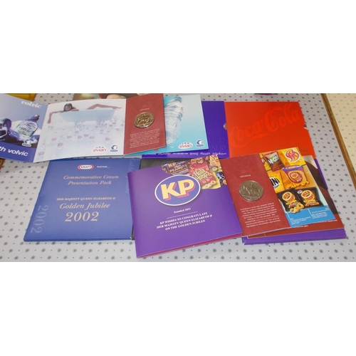 1197 - UK Coins; 2002 Golden Jubilee £5 crown unc. (6), each in commercially sponsored presentation folder ... 