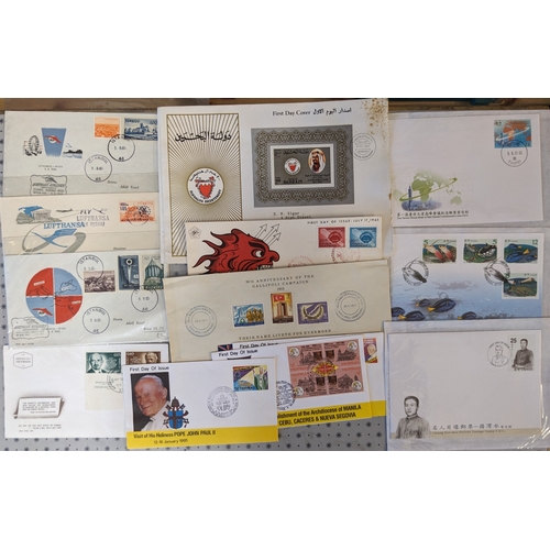 1061 - Covers; Asia; mixed bundle of mainly first day covers of mixed countries. (c.85)... 