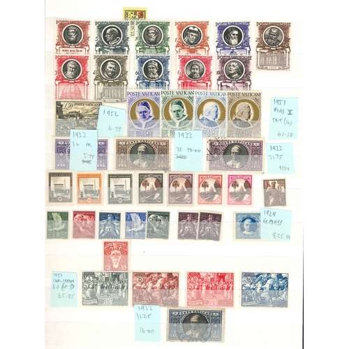 225 - Italian Area; stockbook (11 sides with stamps) of Vatican City (c.235, inc. 1933 2l and 2l75 u., 194... 