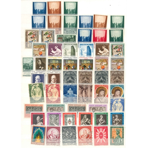 225 - Italian Area; stockbook (11 sides with stamps) of Vatican City (c.235, inc. 1933 2l and 2l75 u., 194... 