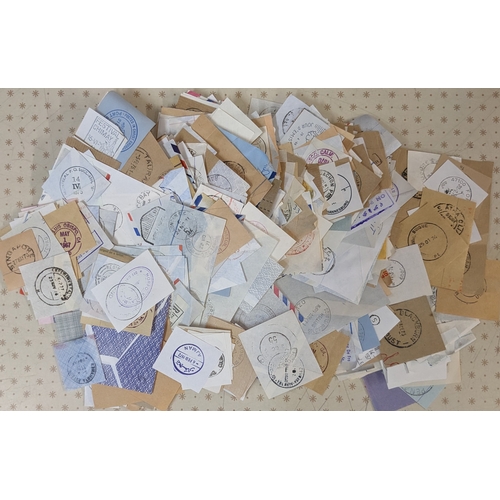 1060 - Postmarks; small box with some hundred of world postmarks on piece (without stamps), mainly about 19... 