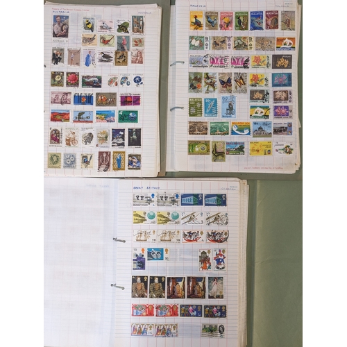 381 - Collections; world collection on loose pages, probably put together about 1960s-80s, and mainly comm... 