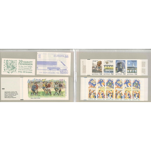 2421 - Sweden; 1988 Booklets year pack containing nine u.m. booklets. Face value SEK.196.00 (= c.£14.50).... 