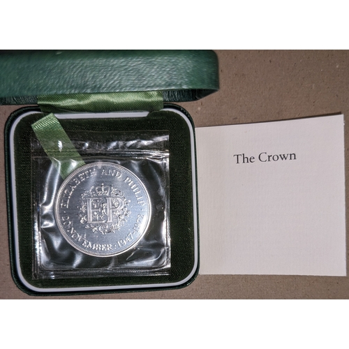 1127 - UK Coins; 1972 Silver Wedding silver proof crown in original box.