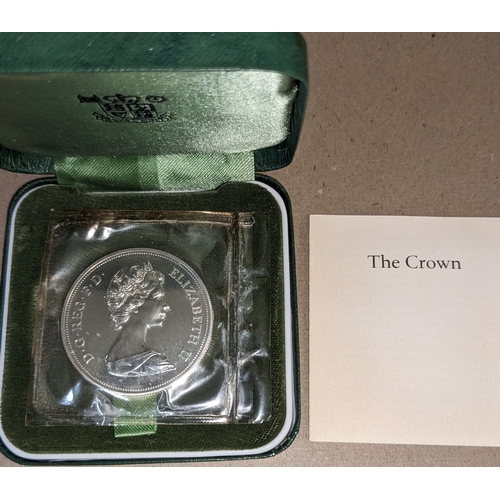 1126 - UK Coins; 1972 Silver Wedding silver proof crown in original box.