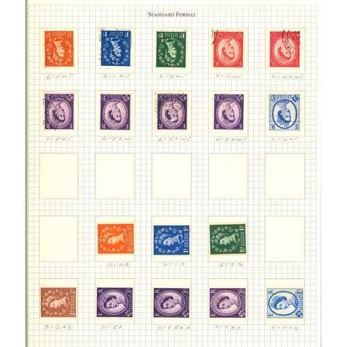 3394 - UK Collections; 1952-70 small colln. of definitives on sixteen pages wirh Wildings inc. a few sidewa... 