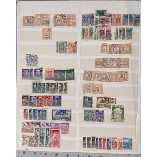 217 - Italy; 1861-1980s m. & u. accumulation (fair amount of dupl. in places) inc. stamps cat. tens of... 