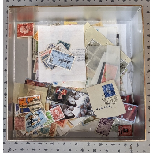 382 - Mixed Lots; small box with odd assortment of stamps. See photos ! (1,000s)