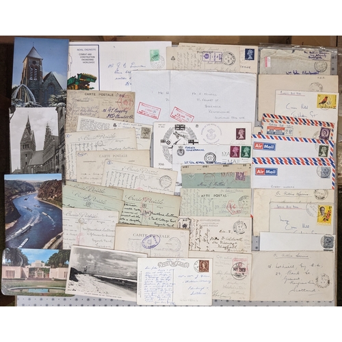 3228 - UK Covers; Military; WW1 to modern mixed bundle of mainly Field Post Office covers and cards, inc. s... 