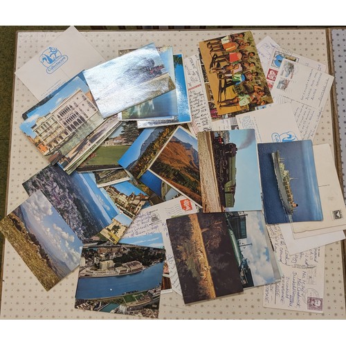 1252 - Postcards; Modern; three boxes with accumulation of modern cards - UK and foreign, used and unused. ... 