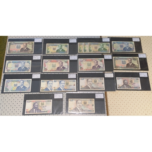124 - Banknotes; Kenya; 1977-2004 selection of 21 different notes, all different in some way, plus three d... 