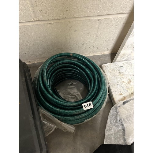 618 - GREEN HOSEPIPE