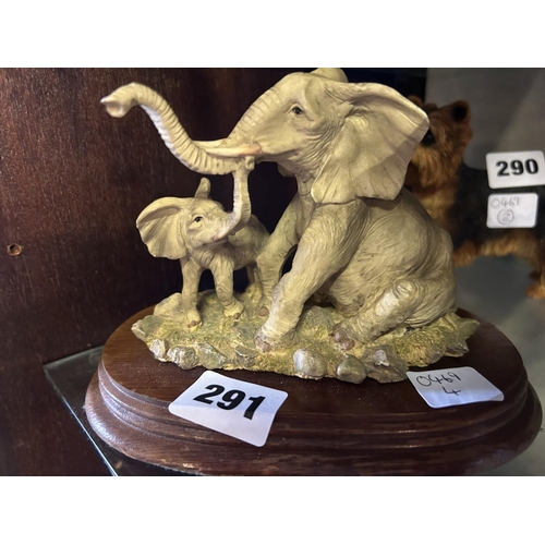 291 - LEONARDO ELEPHANTS ON STAND