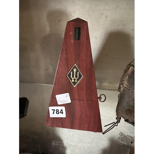 Lot 784       