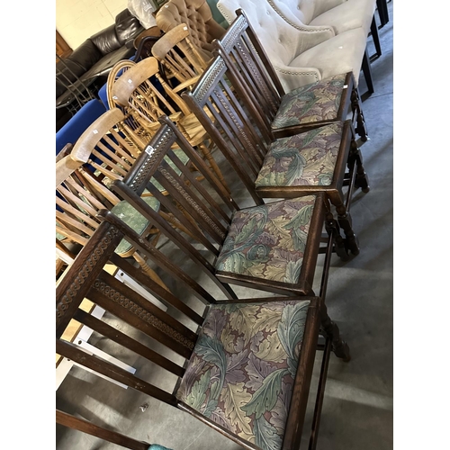 864 - x4 DINING TABLE CHAIRS