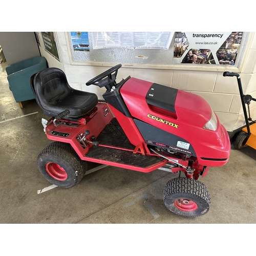 462 - COUNTAX RIDE ON MOWER C38H HONDA 13 HP ENGINE STARTS & DRIVES